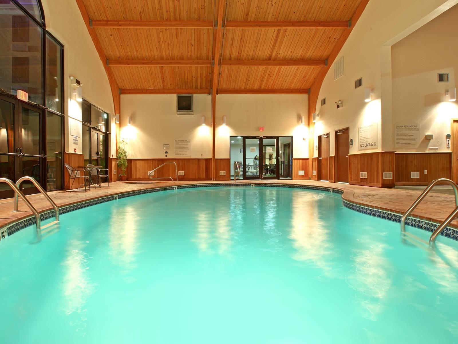 Holiday Inn Express Hotel & Suites Харрисон Экстерьер фото
