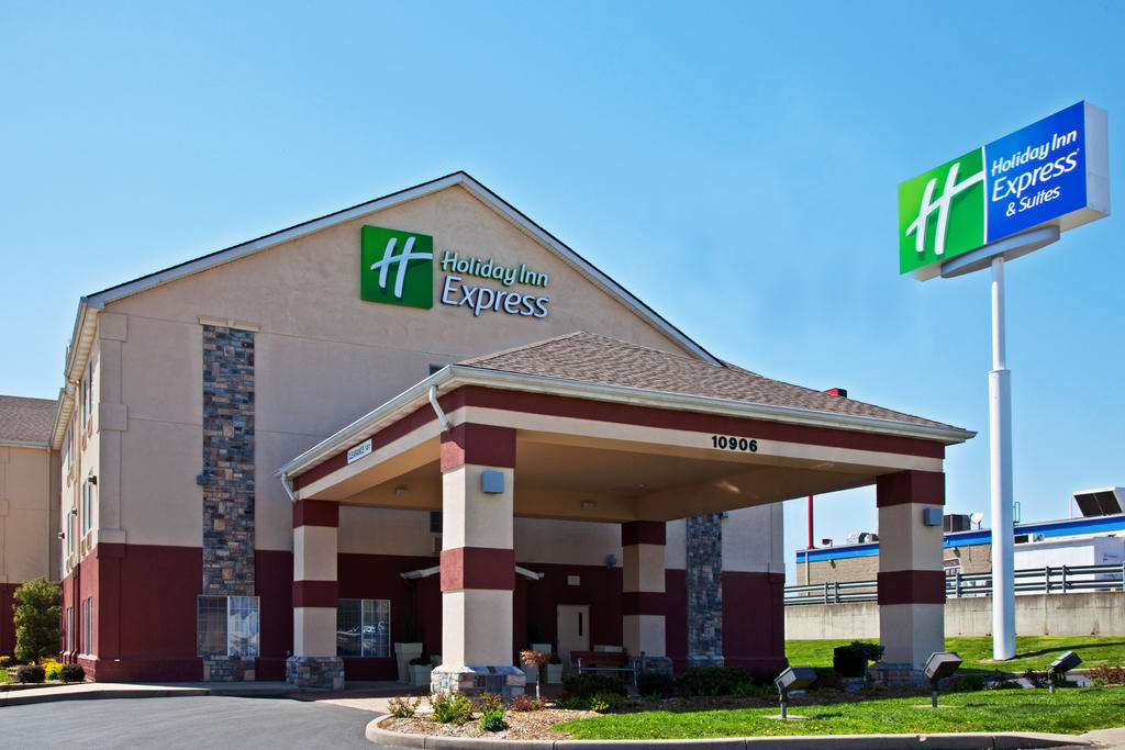 Holiday Inn Express Hotel & Suites Харрисон Экстерьер фото